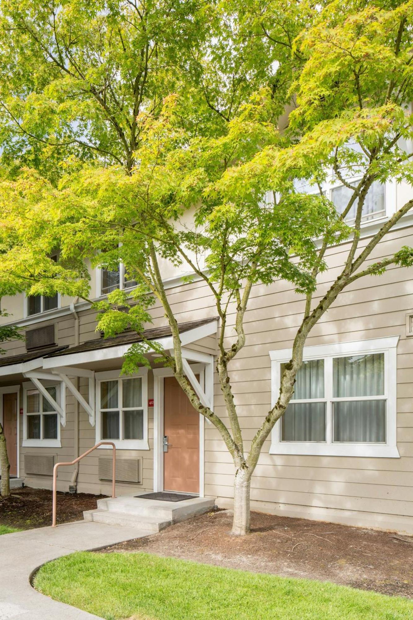 Towneplace Suites By Marriott Portland Hillsboro Exterior photo